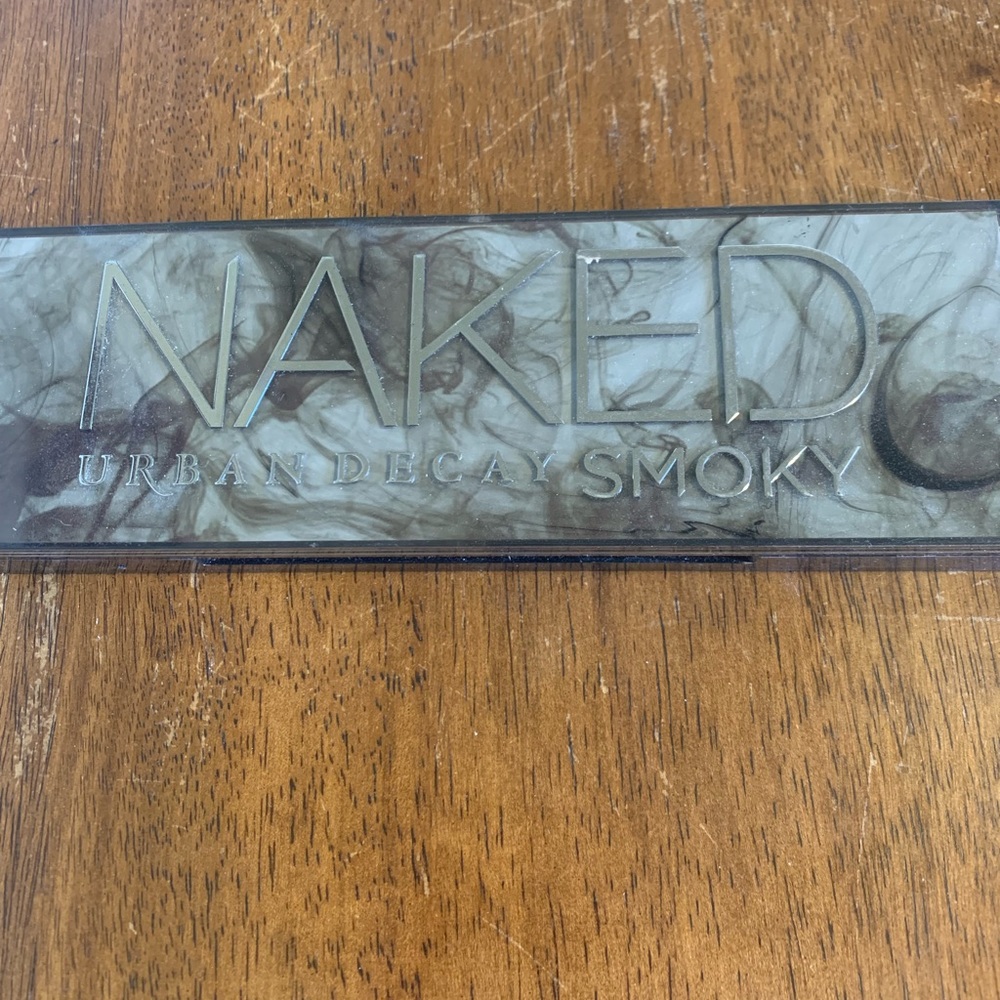 Urban Decay Smokey Pallet